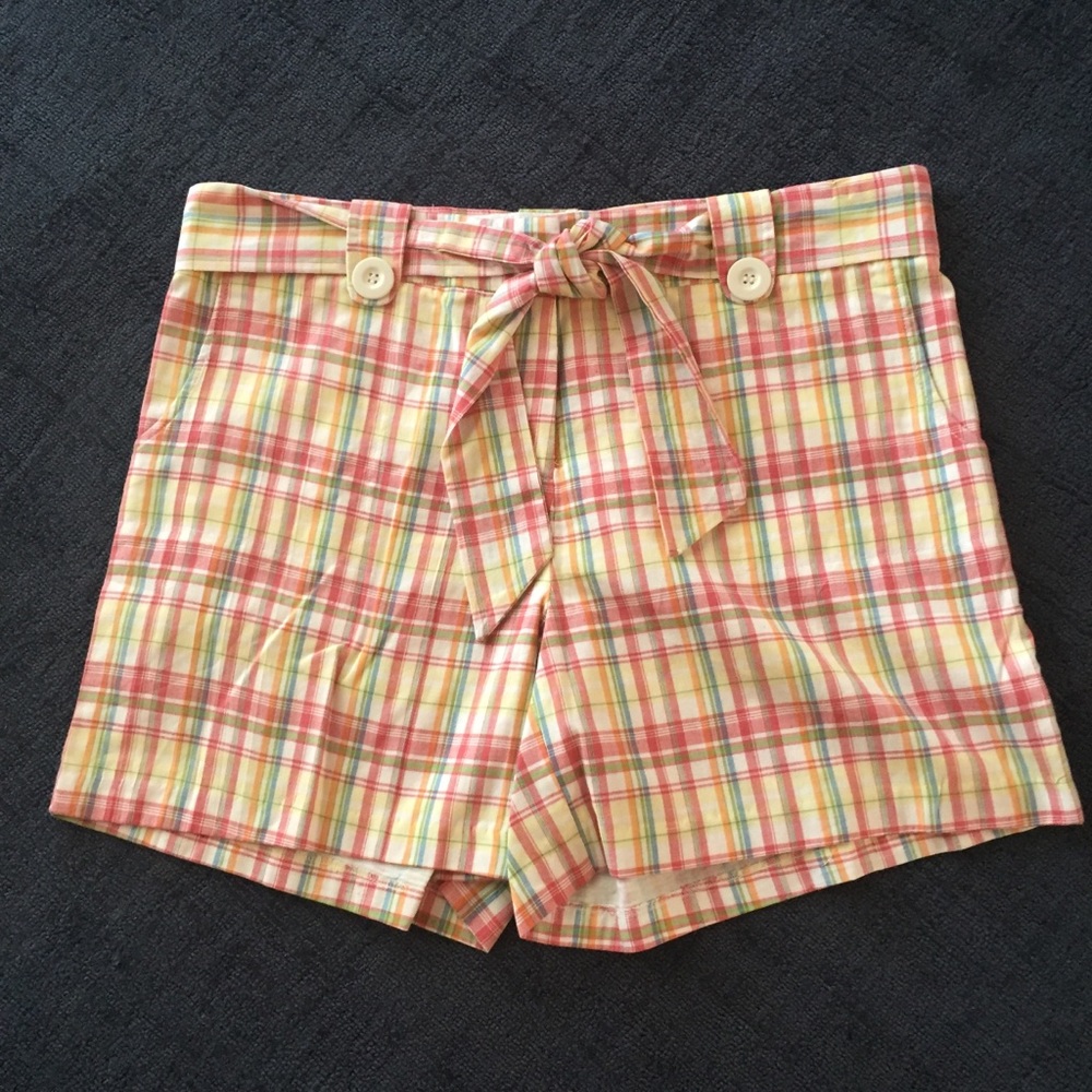 B. Moss Pink Plaid Shorts - NWT - Sz 10